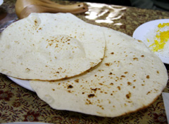 bolbol_naan.jpg