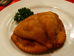 chilekobe_empanada.jpg