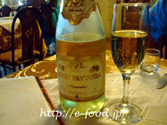uzbek_wine1.jpg