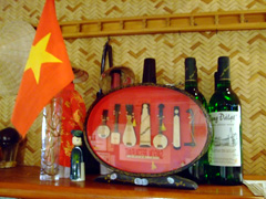 saigonrestaurant_flag.jpg