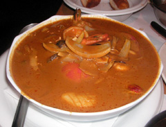 singaporeseafood_curry.jpg