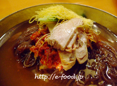平壌冷麺